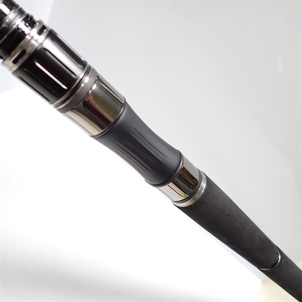 ２１オシアプラッガーリミテッドＳ８３Ｈ